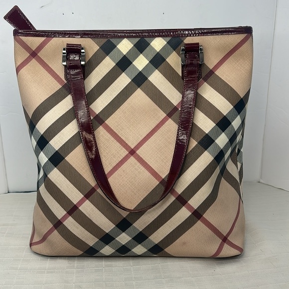 BURBERRY Nova Check Tote Bag - Picture 12 of 14